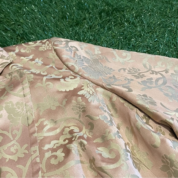 Banana Republic Silk Blazer Size 6 - Picture 5 of 5